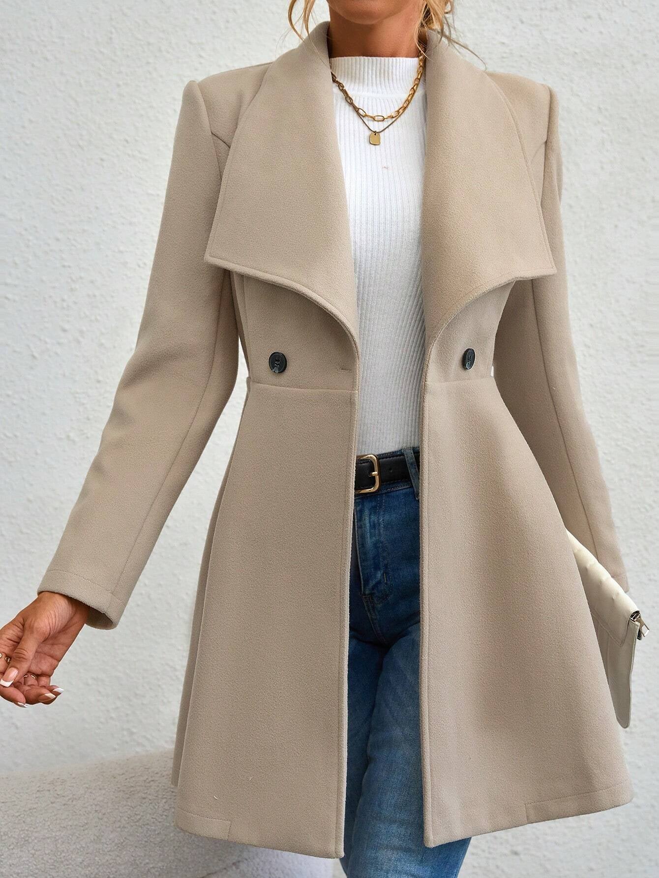 Manteau Long à Col Cascading et Double Boutonnage Raffiné